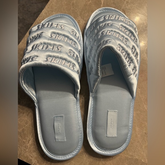 Skims Women's Blue Satin Slipper - Picture 6 of 7